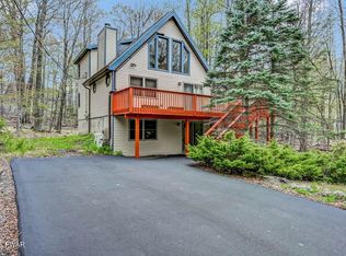 131 Northwood Ter, Lake Ariel, PA 18436
