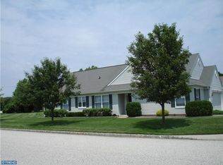 1 Glenview Ct, Gibbsboro, NJ 08026