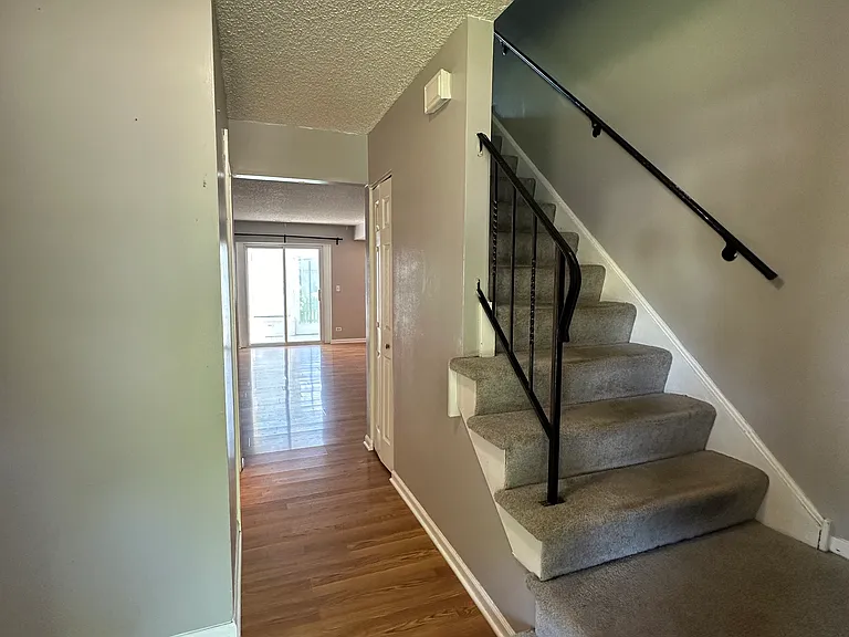 1741 Bell Dr — Photo 2