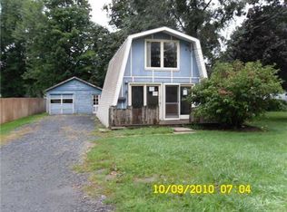 117 Grove St, North Syracuse, NY 13212