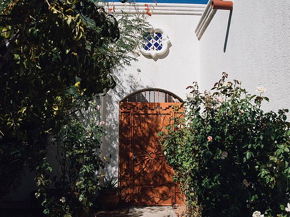 3rd image of 9186 N Placita San Isidro