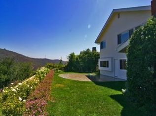 2648 Cordelia Rd, Los Angeles, CA 90049