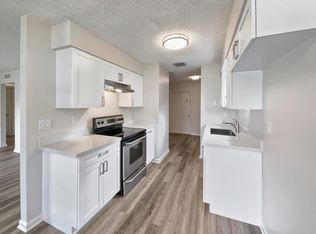 3880 Chickasha Rd, Lake Worth, FL 33462