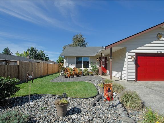 2nd image of 8806 NE 140th Ave