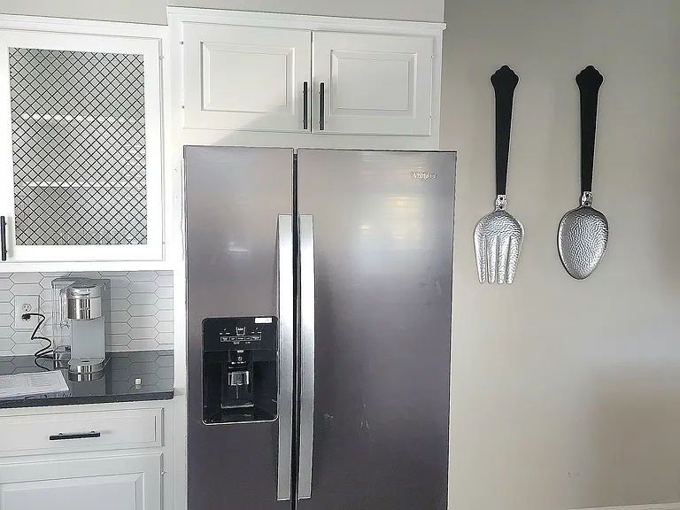 451 Wimbledon Rd NE — Photo 5