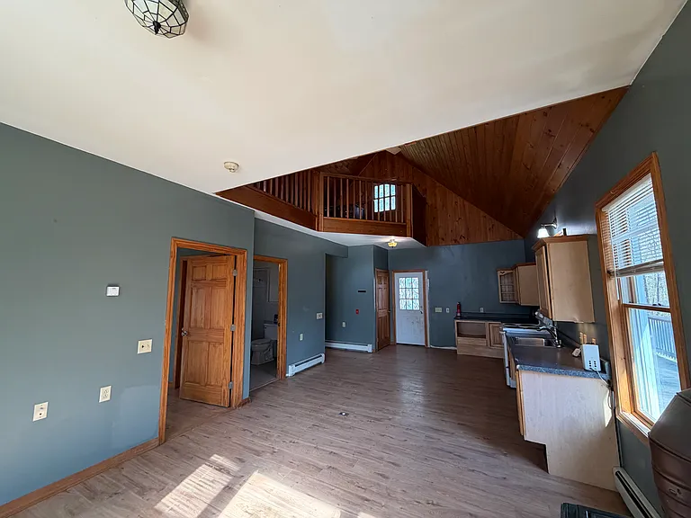 191 Farrell Rd — Photo 13