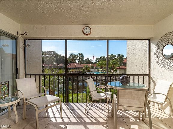 5th image of 4417 Spanker Ct APT 2D