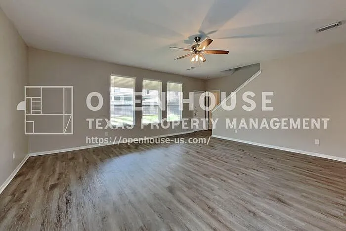 15323 Fir Woods Ln — Photo 4