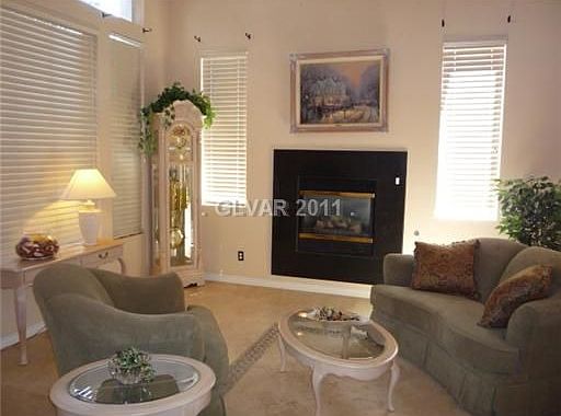 2nd image of 3815 Tropical Vine St