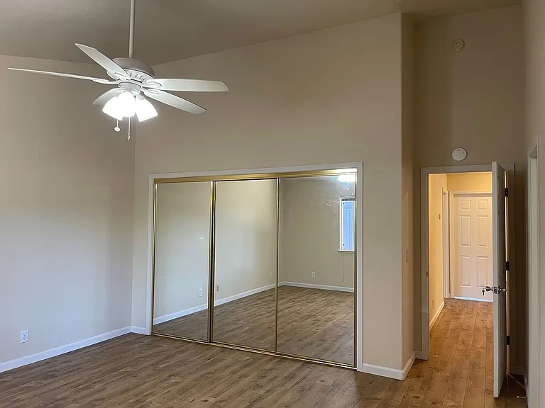 143 Goldenwest Ct — Photo 23