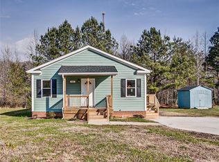 103 Mission Hts, Ramseur, NC 27316