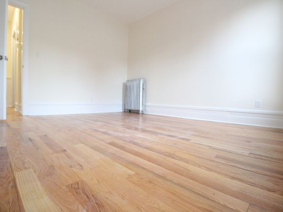5th image of 192 Claremont Ave APT 5C