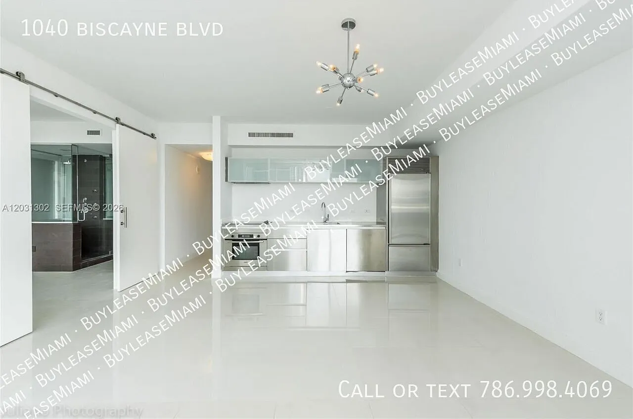 1040 Biscayne Blvd — Photo 3
