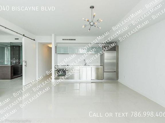 3rd image of 1040 Biscayne Blvd