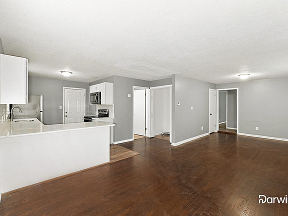 5th image of 8719 E 61st St