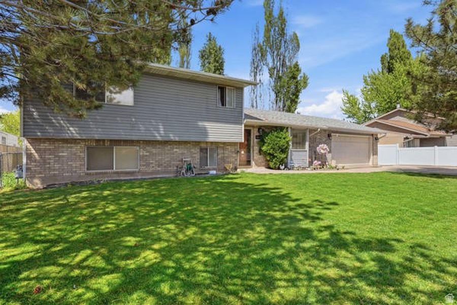 1662 S 1200 W, Woods Cross, UT - View 2