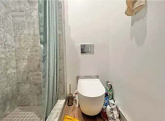 Rented by Doorway NYC, LLC