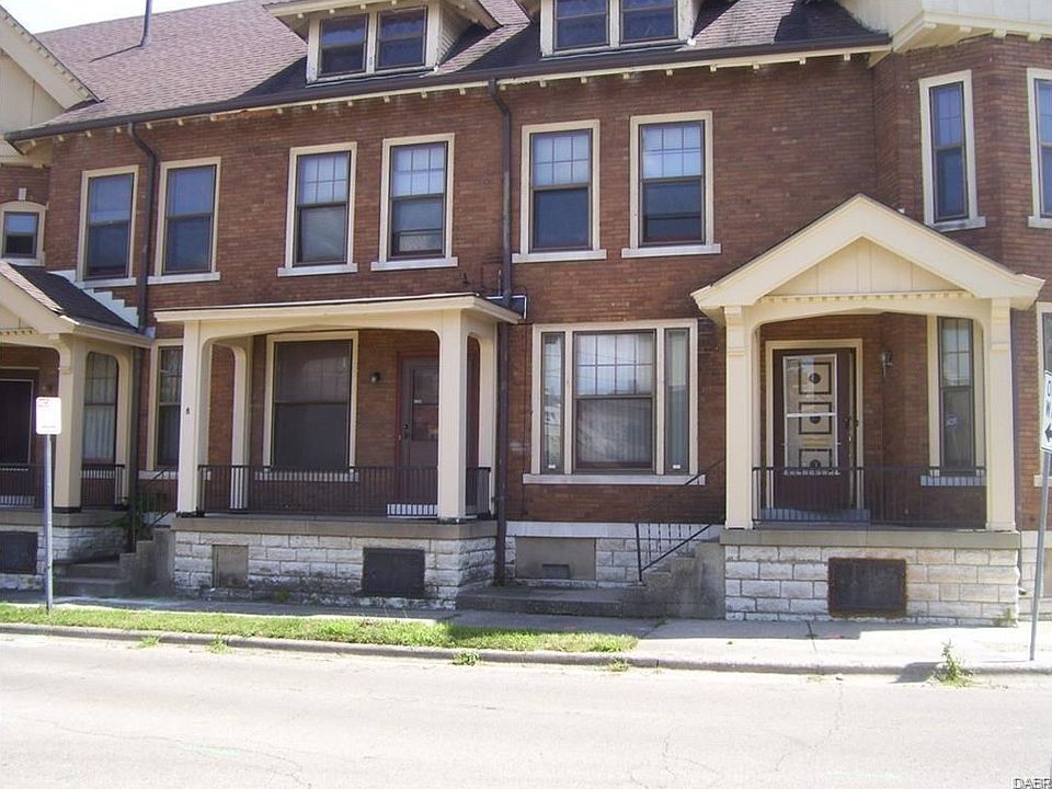 1st image of 10 Holt St