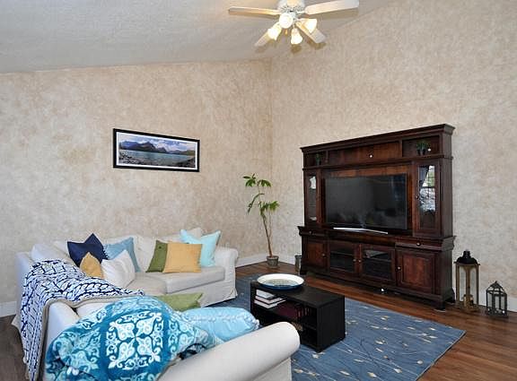4th image of 2776 Stony Hill Way