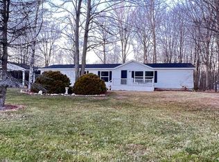 4952 Howard Rd, Kimball, MI 48074