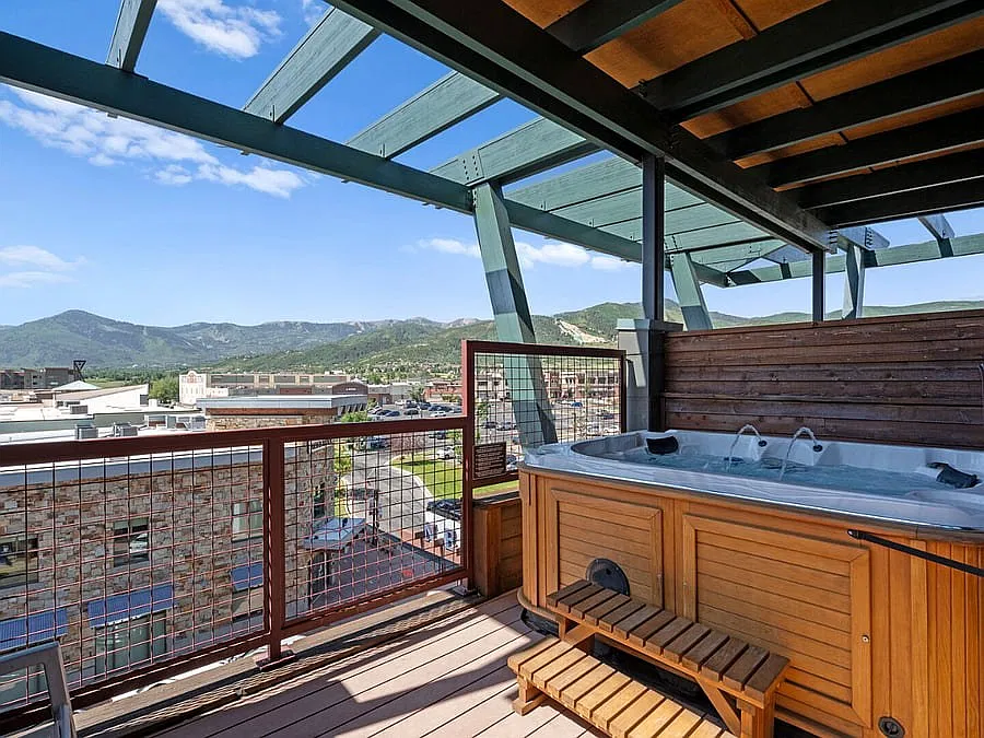 1 bed, 750 sqft, $3,000 — Photo 2