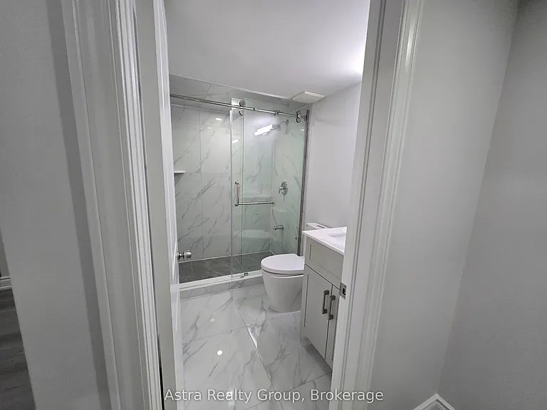 105 Coldwell Bay Cir — Photo 18