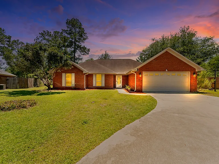 107 Shallowford Cir — Photo 2