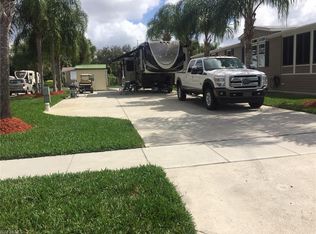 1320 Amethyst Lake Ln, Naples, FL 34114