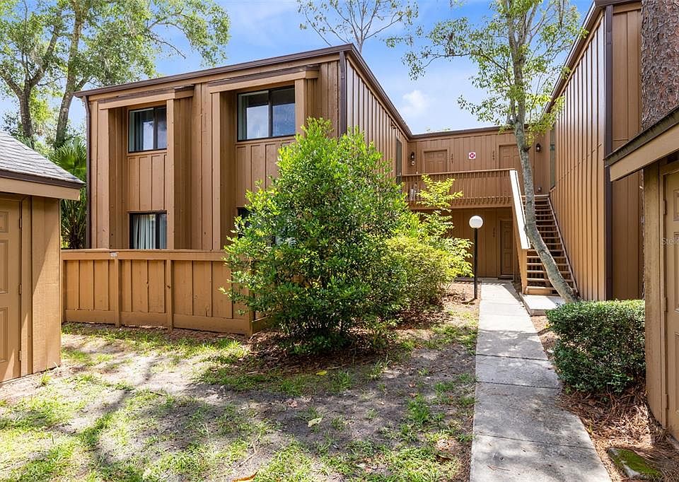 1st image of 267 CROWN OAKS WAY #267