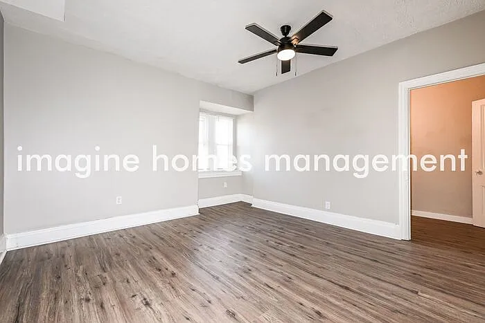 2106 Sarah St #3 — Photo 8