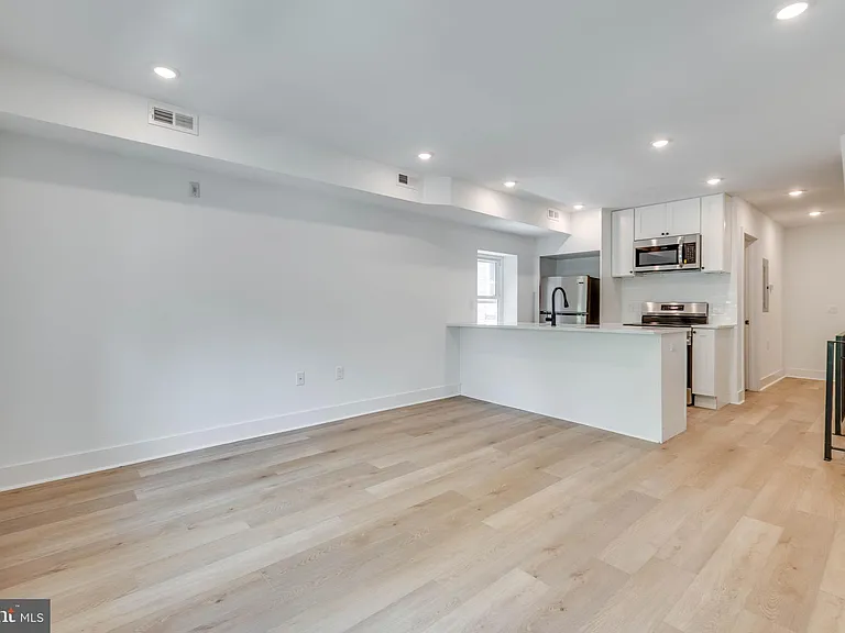 4220 Baltimore Ave #4 — Photo 17