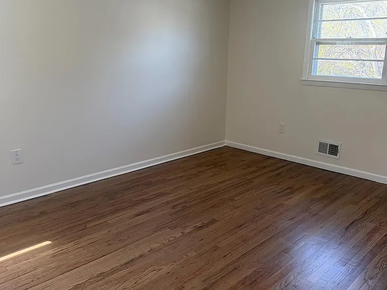 13 Oakwood Dr — Photo 30