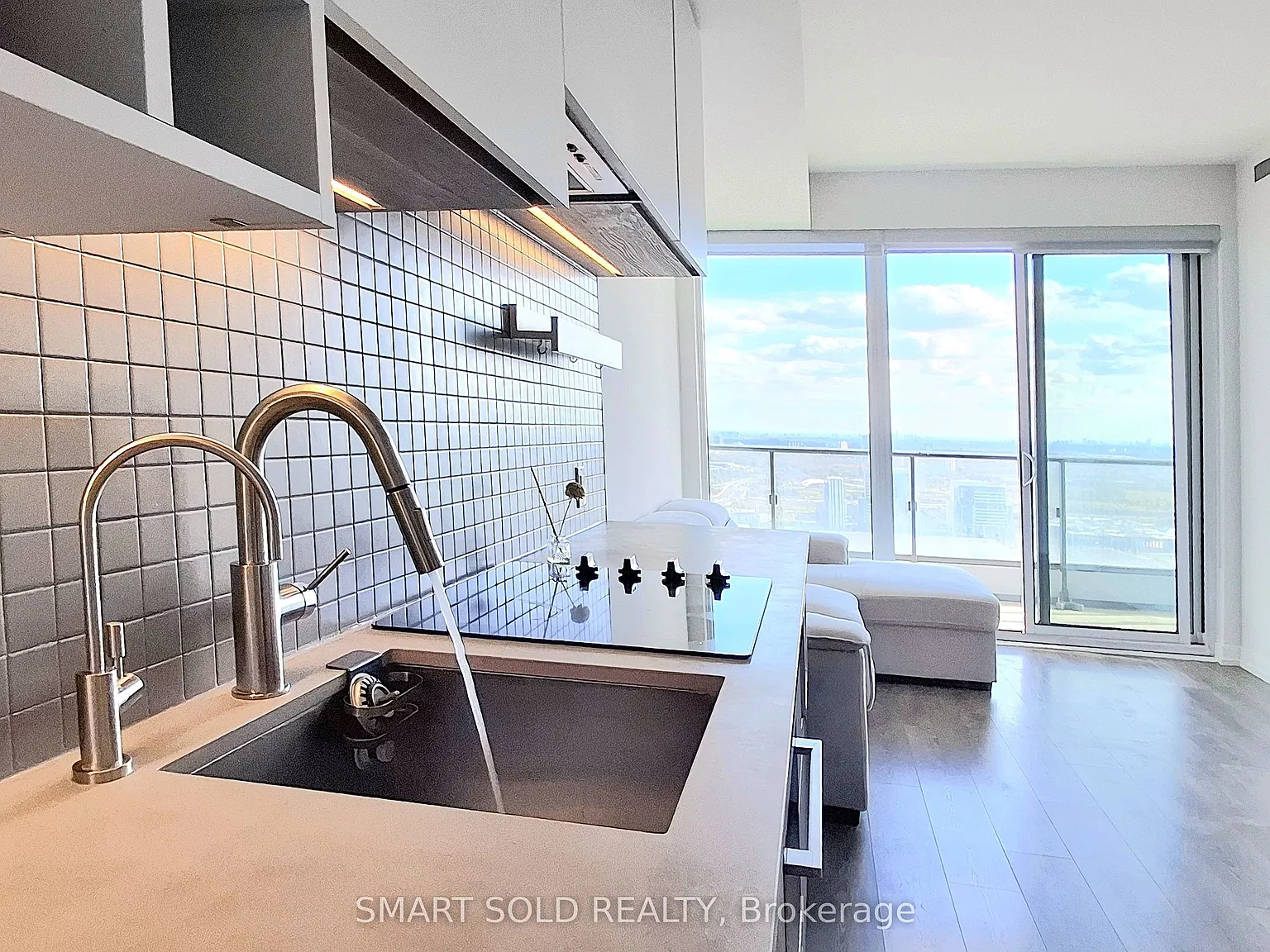 2 bed, $2,150 — Photo 2