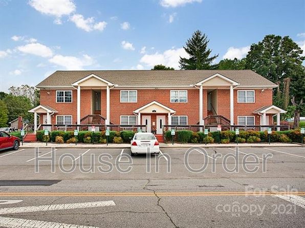 59 Mulberry St #104