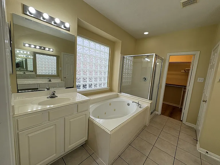 6038 Heathmoor Ln — Photo 29