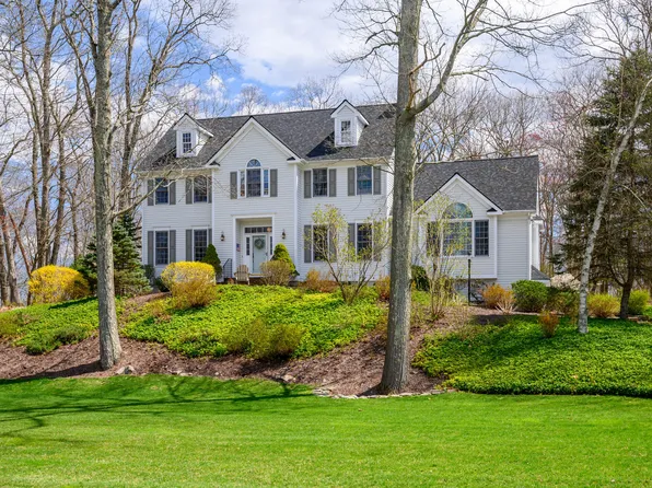 40 Cobblers Mill Road, Newtown, CT 06482