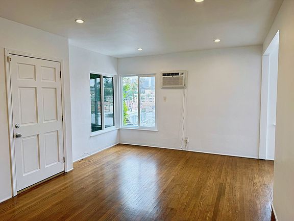 2nd image of 1313 Douglas St #1317