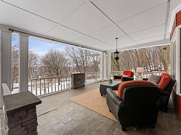 3rd image of 36 Oriel Lane