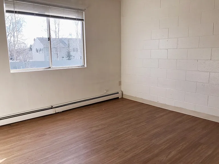 1011 W 76th Ave — Photo 20