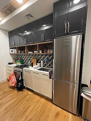 3rd image of 41-21 28th St #2Q