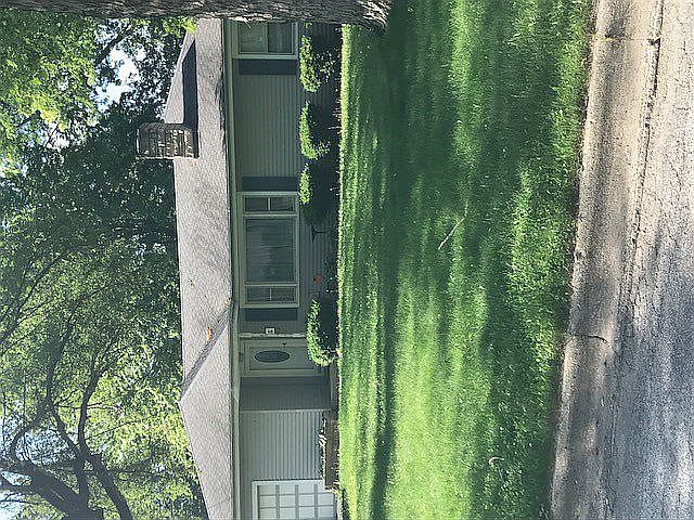 2nd image of 322 S Cedarwood Dr