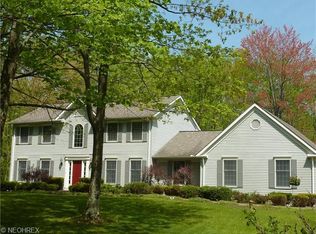 12120 W Shiloh Dr, Chesterland, OH 44026