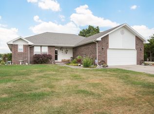 4430 S 170th Rd, Bolivar, MO 65613