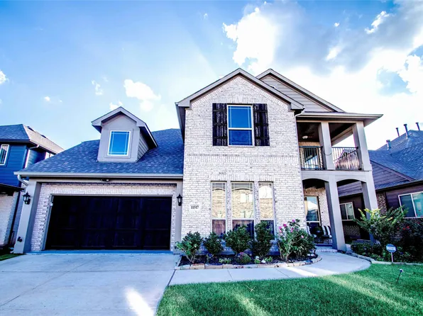 11517 Falcon Trace Dr, Fort Worth, TX 76244