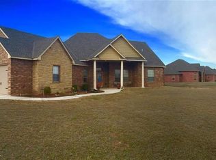 1102 Waverly Way, Elgin, OK 73538