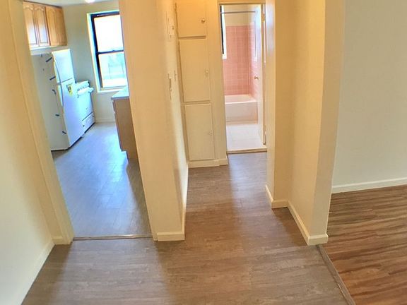 5th image of 740 Clarkson Ave APT 2B
