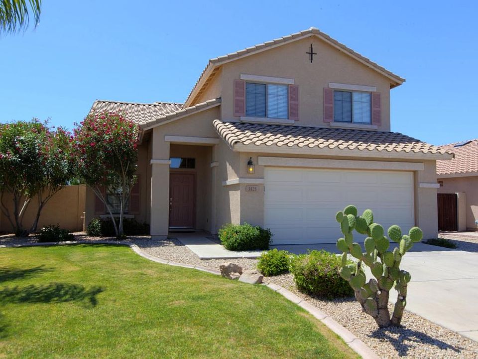 1st image of 3825 E Longhorn Dr