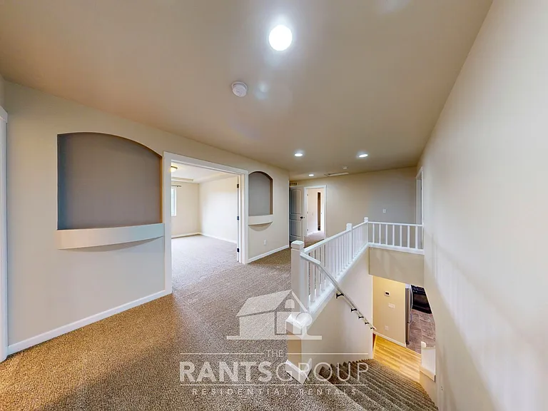 7084 Bailey St SE — Photo 13