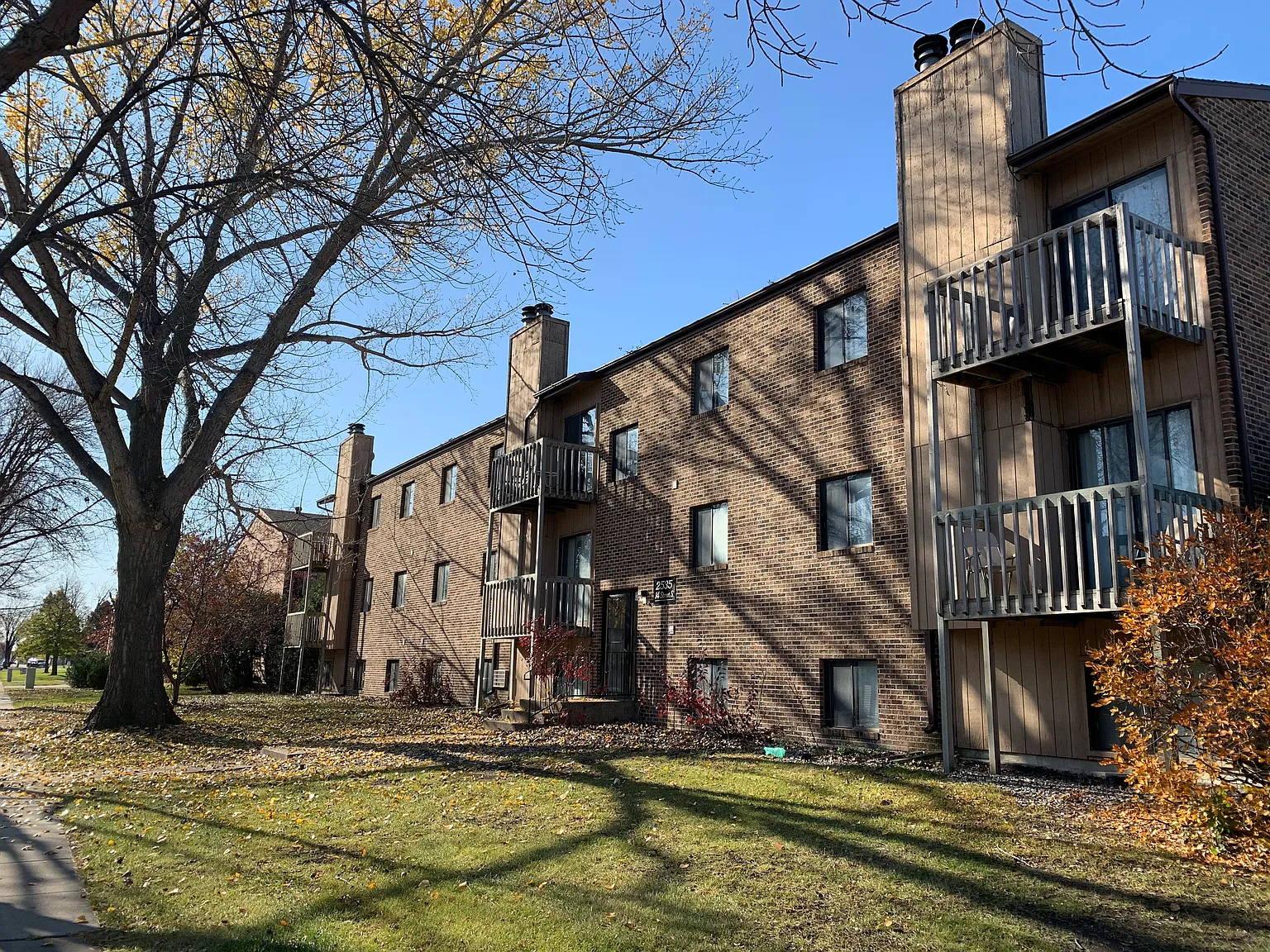 Gatewood Apartments — Photo 3