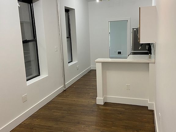 2nd image of 58 E 1st St APT 4A3